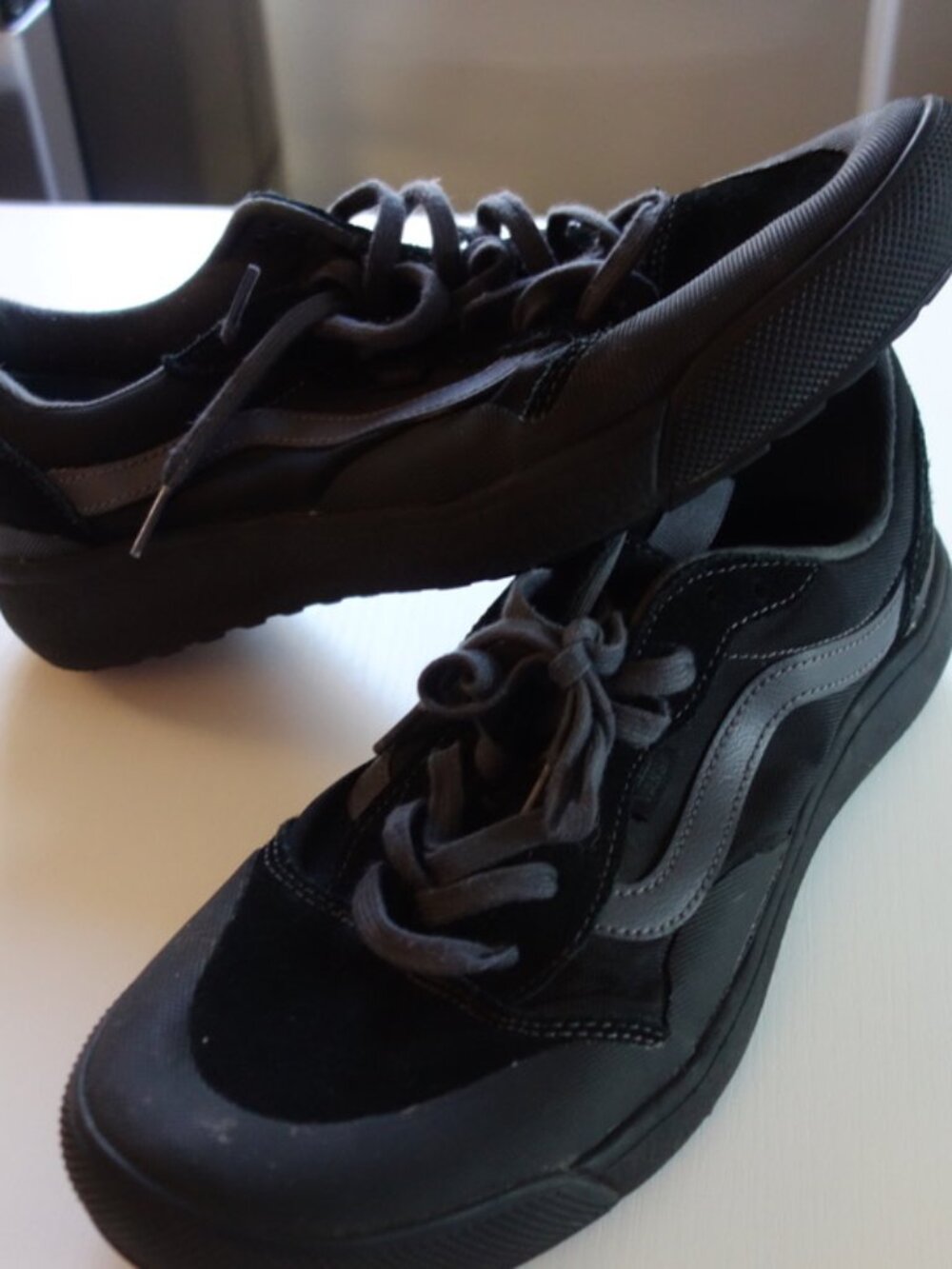 Vans — UltraRange 2.0 Sneakers